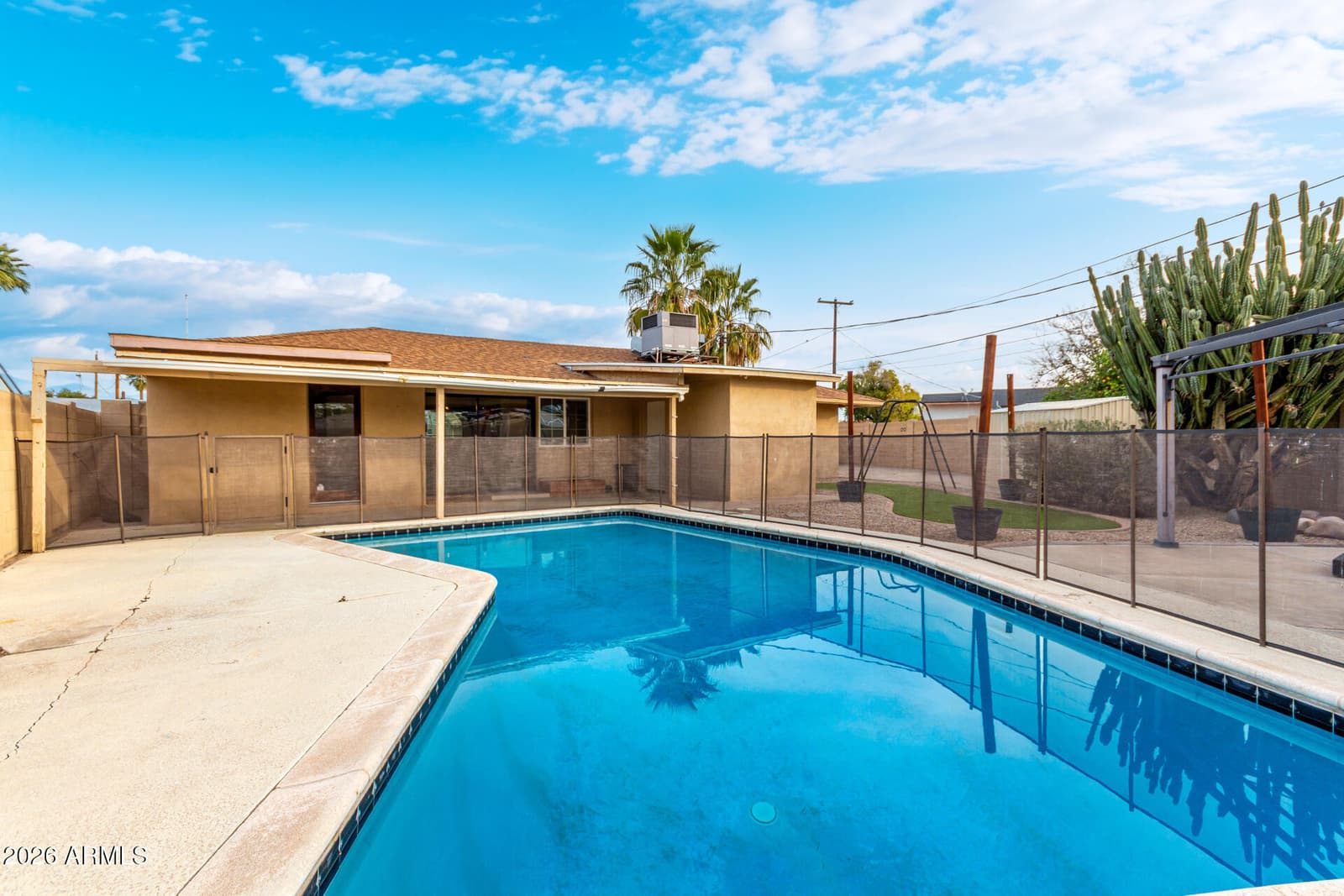 4637 E GRANADA Road, Phoenix, AZ 85008 — photo 2 of 30