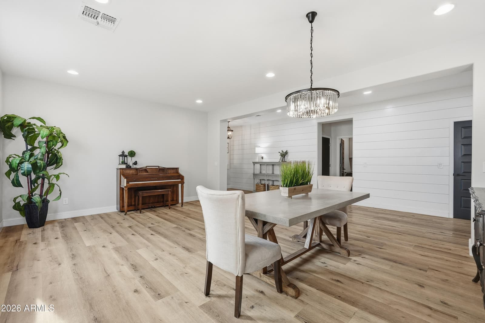 2830 E PEARL Street, Mesa, AZ 85213 — photo 15 of 67