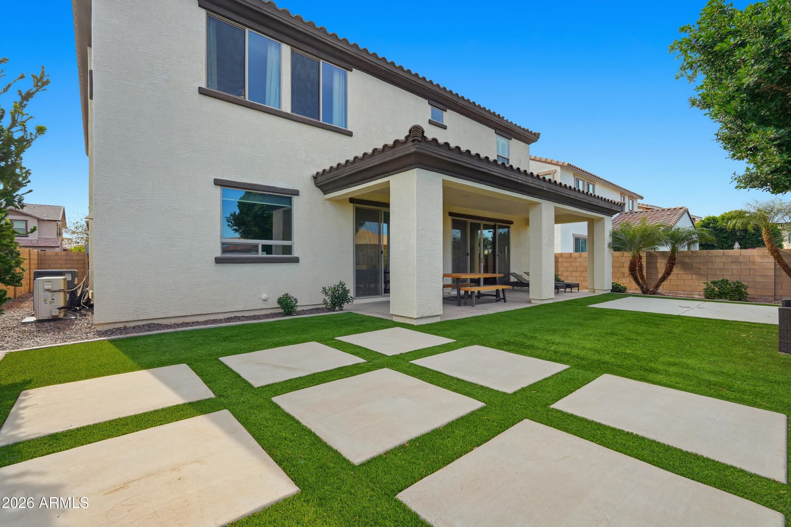 2830 E PEARL Street, Mesa, AZ 85213 — photo 1 of 67