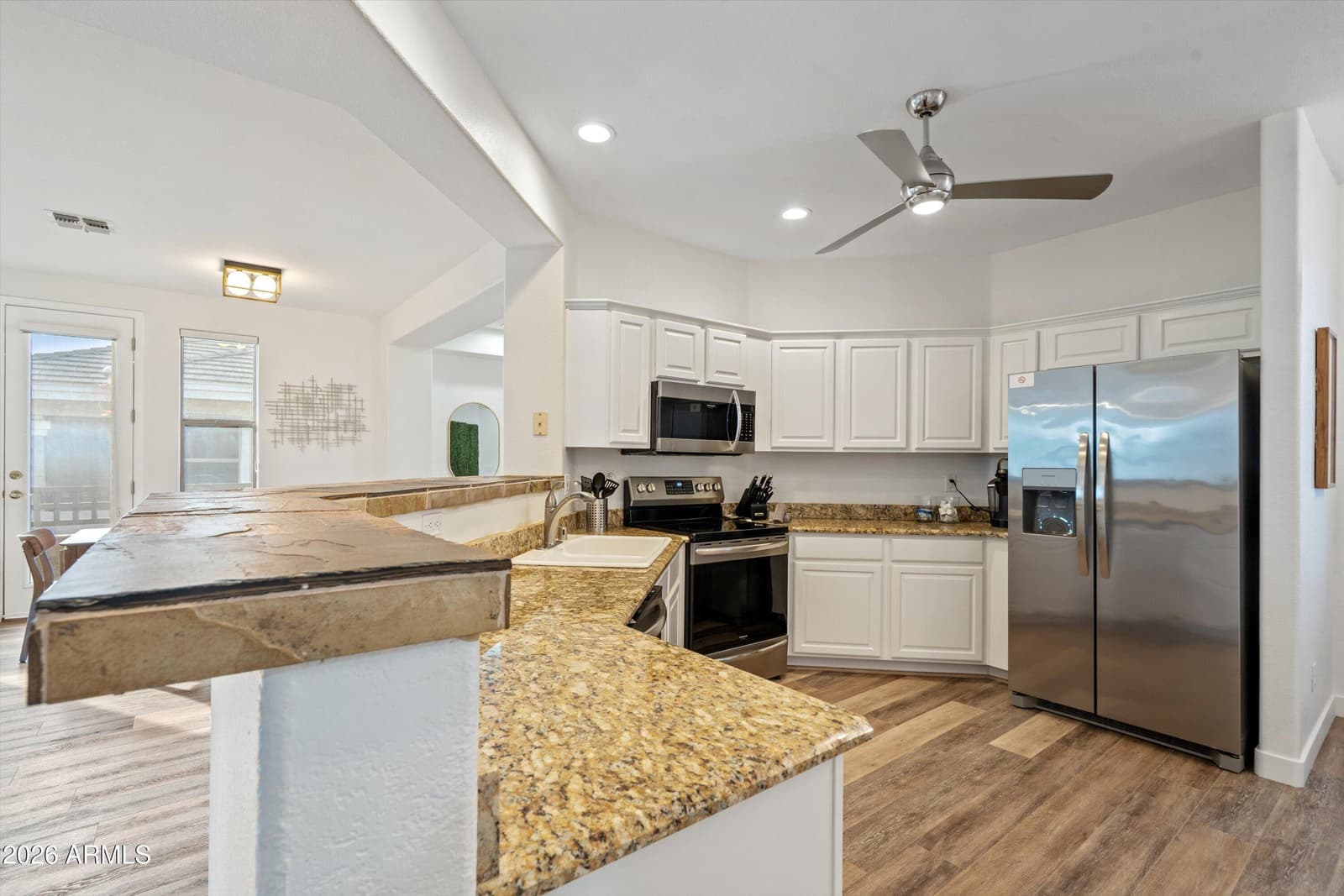 15221 N CLUBGATE Drive 2078, Scottsdale, AZ 85254 — photo 8 of 33