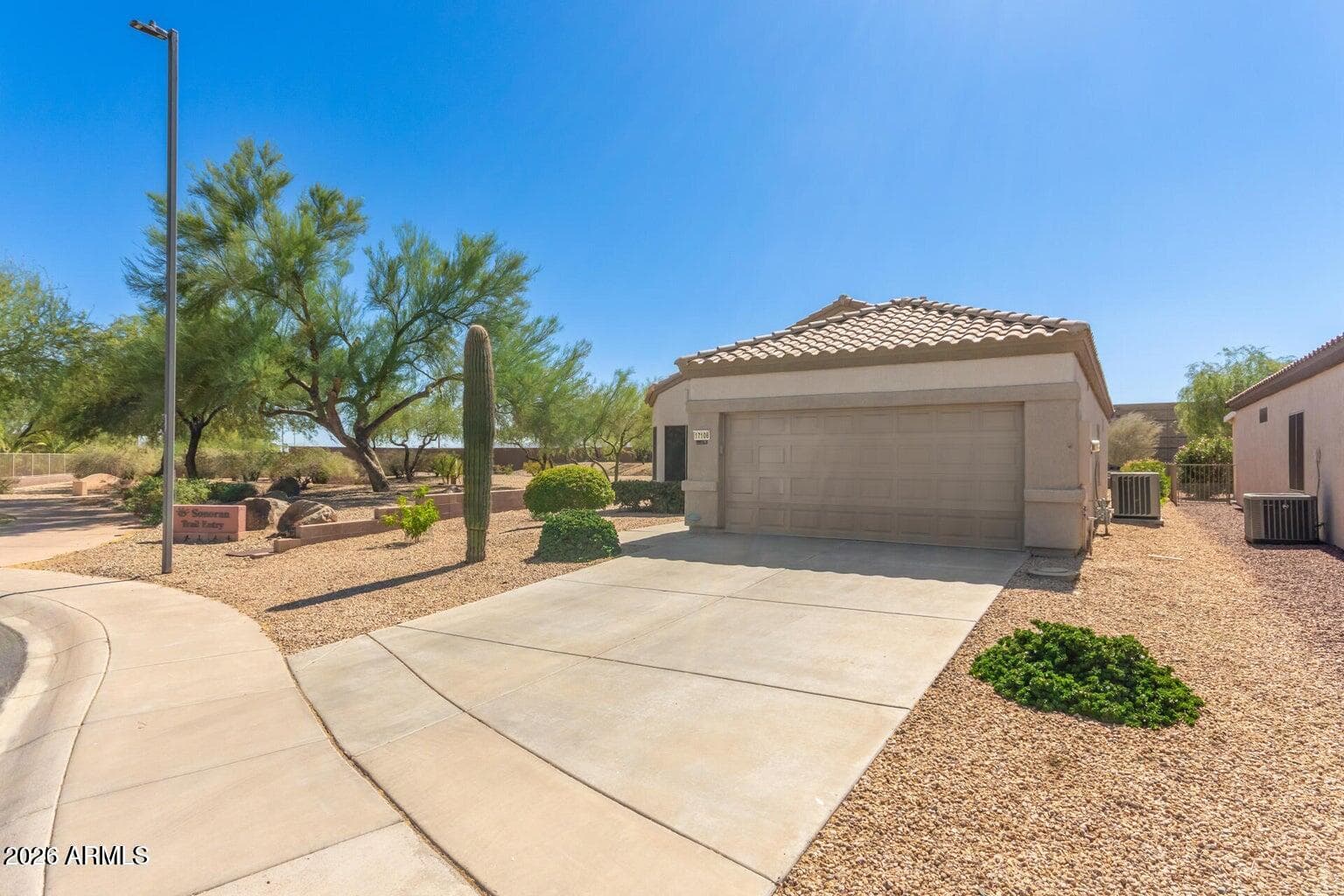 17108 N ESTRELLA VISTA Drive, Surprise, AZ 85374 — photo 2 of 16