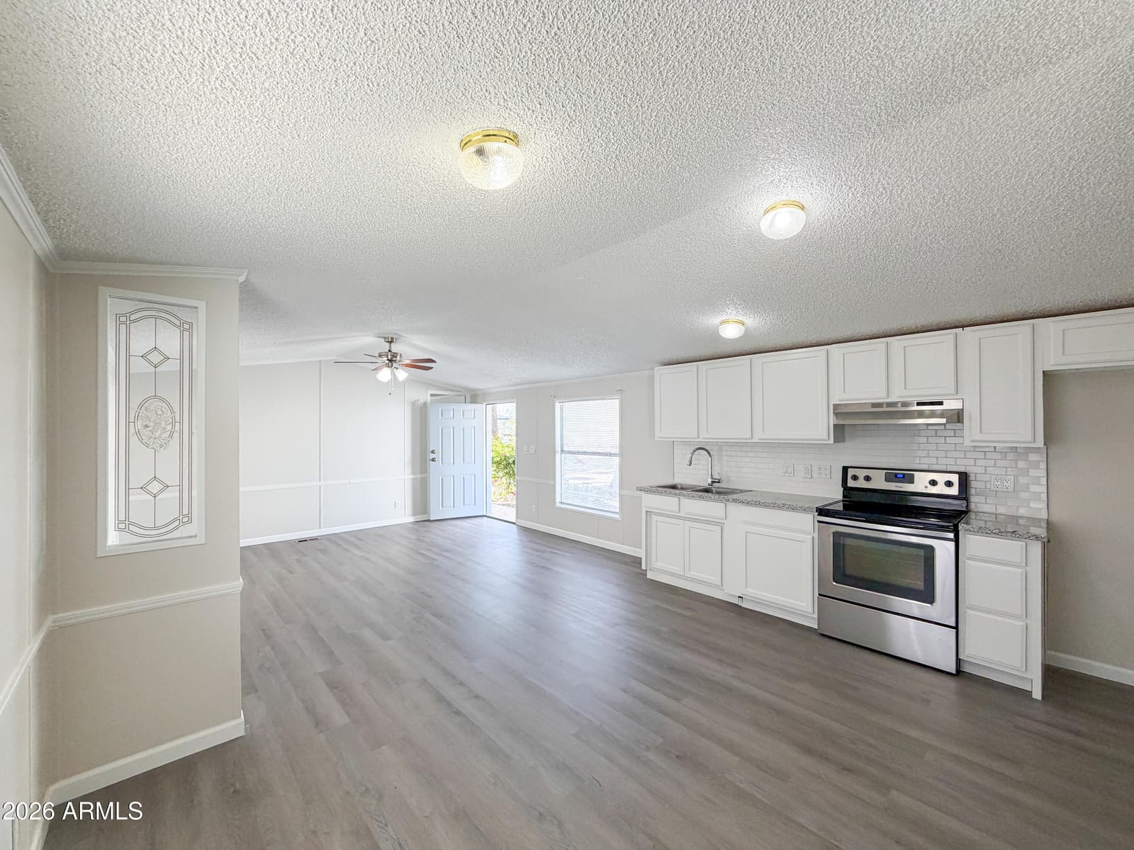 7920 W GLENDALE Avenue 40, Glendale, AZ 85303 — photo 10 of 22