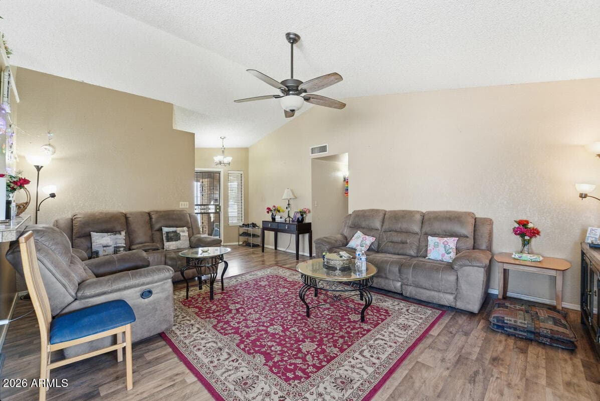 11226 N 60TH Court, Glendale, AZ 85304 — photo 7 of 25