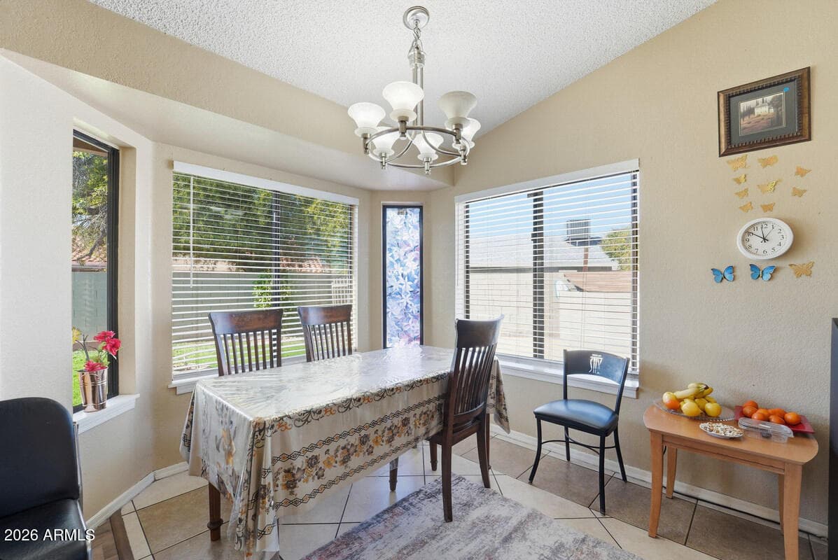 11226 N 60TH Court, Glendale, AZ 85304 — photo 8 of 25