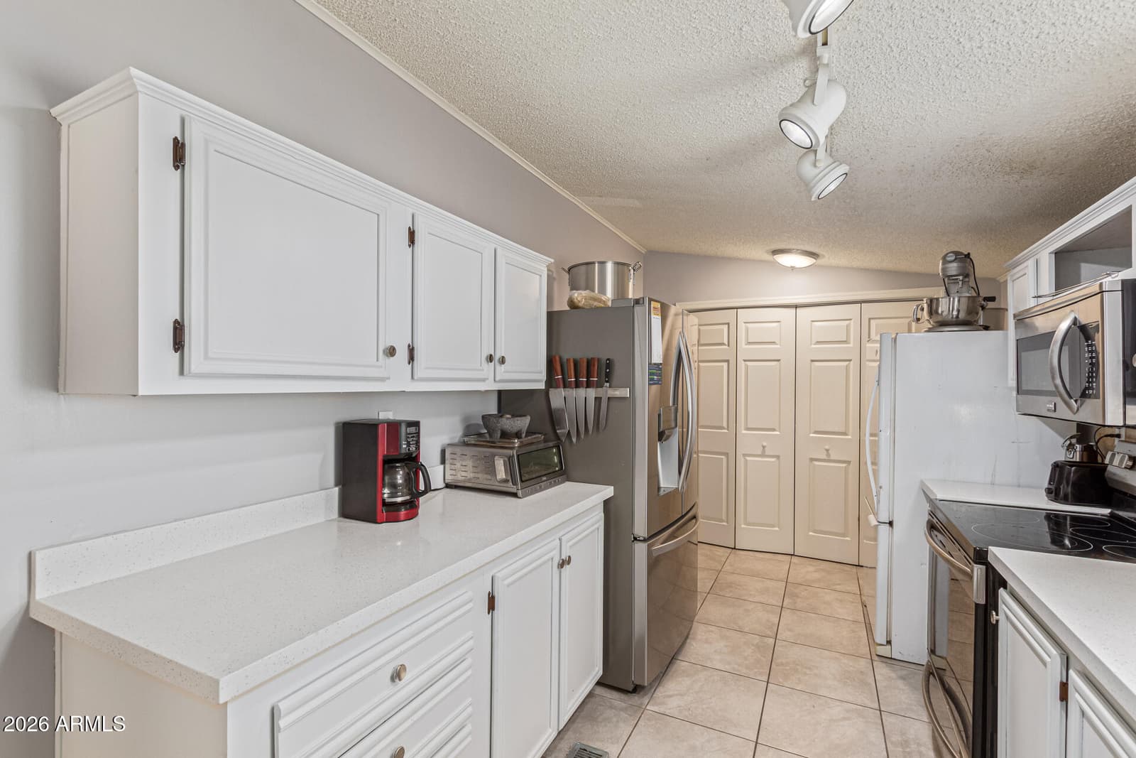 10951 N 91ST Avenue 222, Peoria, AZ 85345 — photo 12 of 33