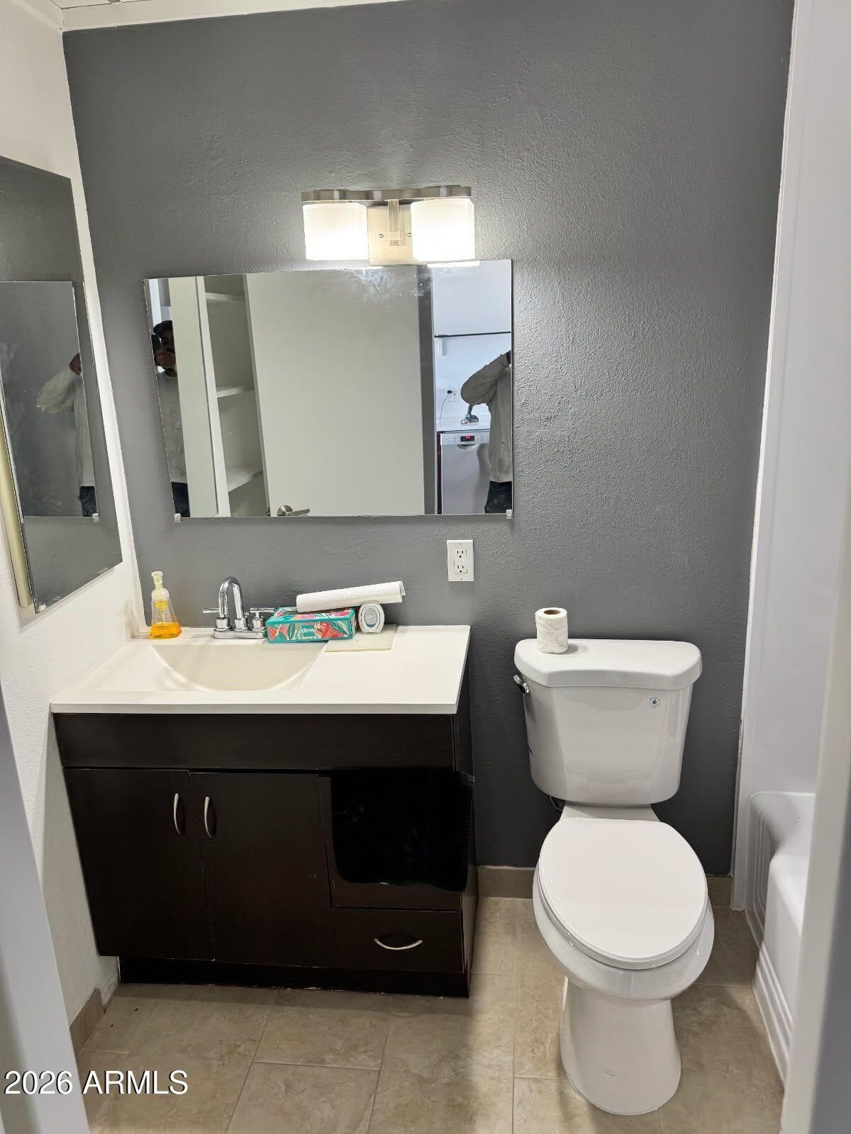 4750 N CENTRAL Avenue S6, Phoenix, AZ 85012 — photo 8 of 18