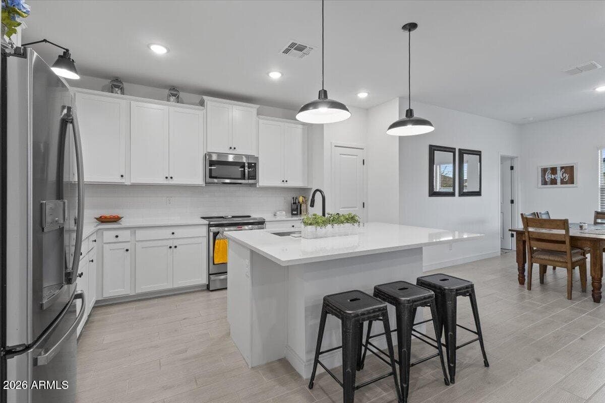 42505 W VINCENT Drive, Maricopa, AZ 85138 — photo 5 of 19
