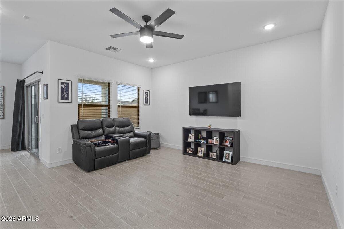 42505 W VINCENT Drive, Maricopa, AZ 85138 — photo 6 of 19