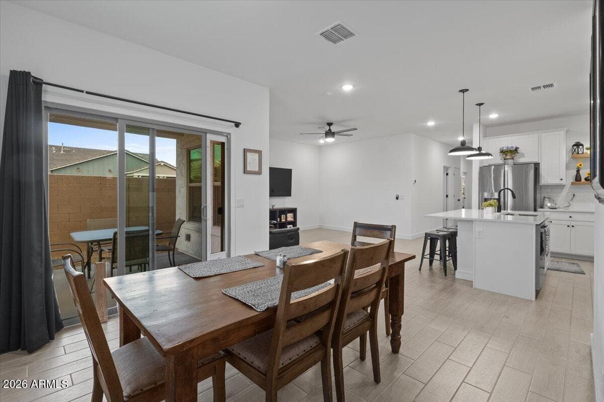 42505 W VINCENT Drive, Maricopa, AZ 85138 — photo 8 of 19