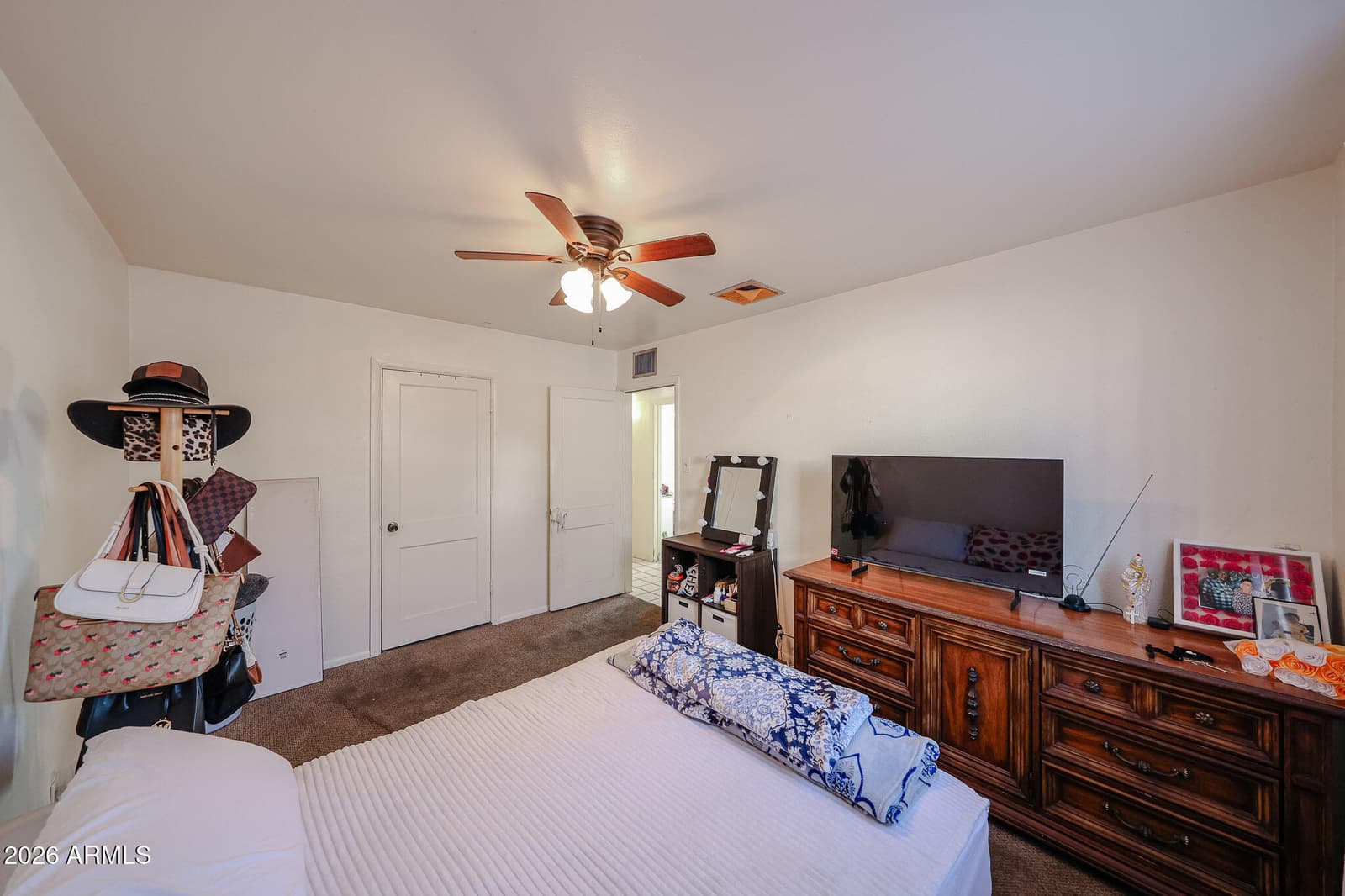 1109 N 27TH Drive, Phoenix, AZ 85009 — photo 16 of 32