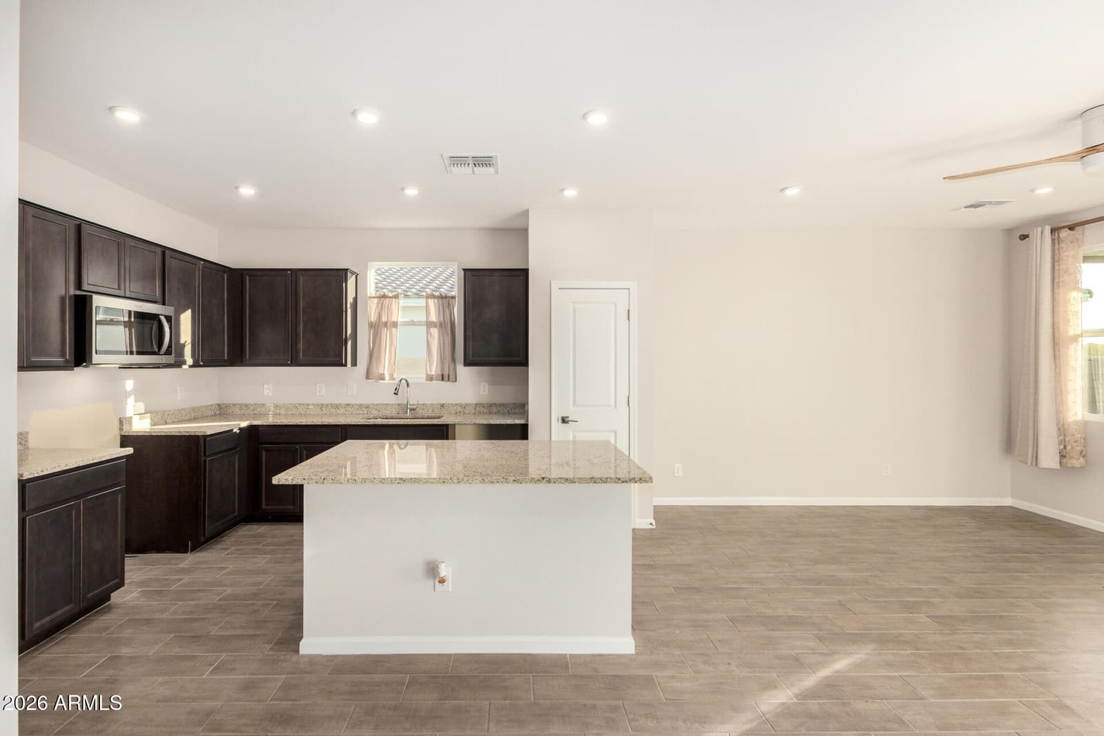 19320 N Diego Way, Maricopa, AZ 85138 — photo 8 of 29