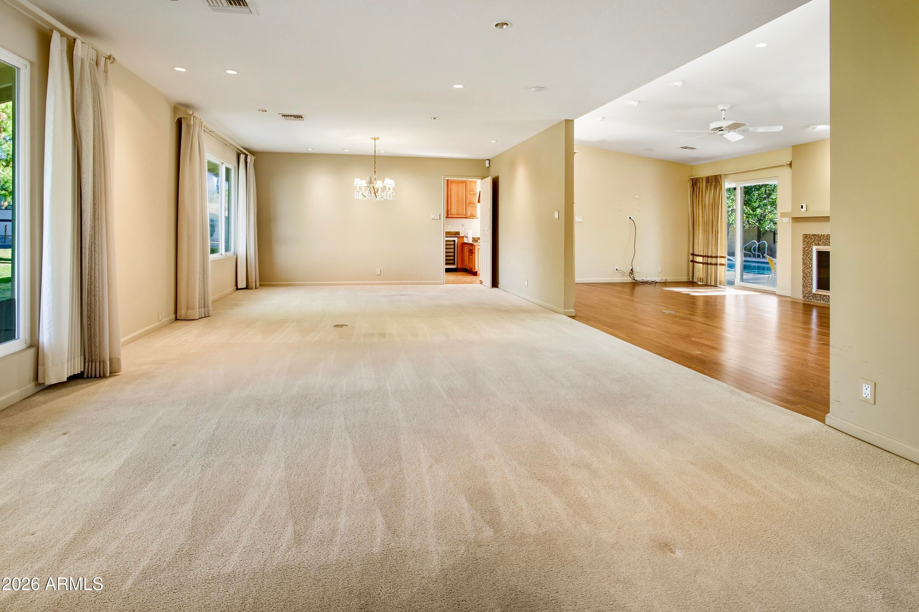 4851 E CALLE TUBERIA, Phoenix, AZ 85018 — photo 6 of 18