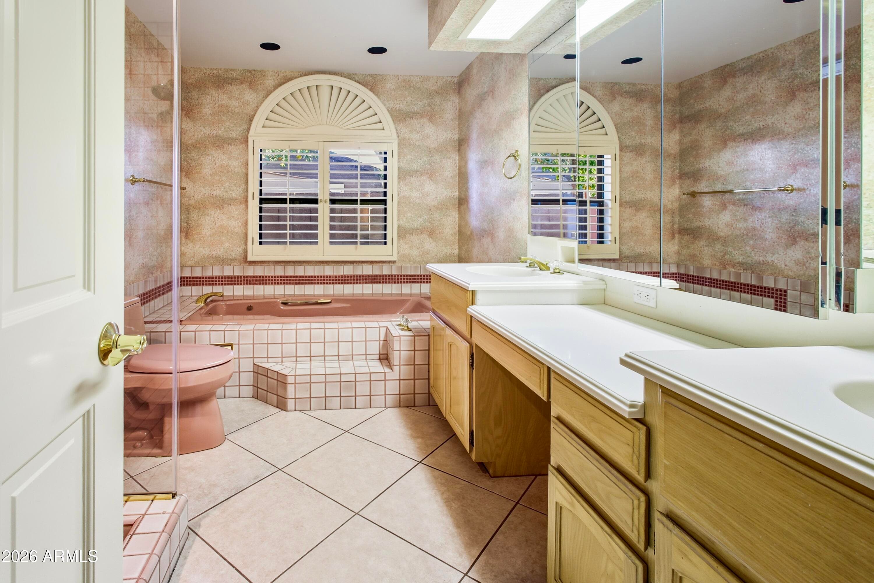 4851 E CALLE TUBERIA, Phoenix, AZ 85018 — photo 11 of 18