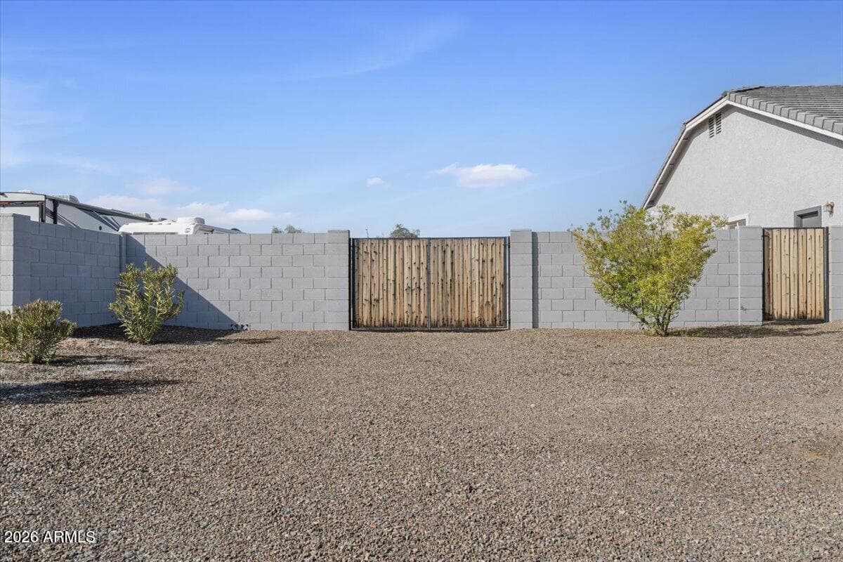 2438 S 218Th Drive, Buckeye, AZ 85326 — photo 9 of 53