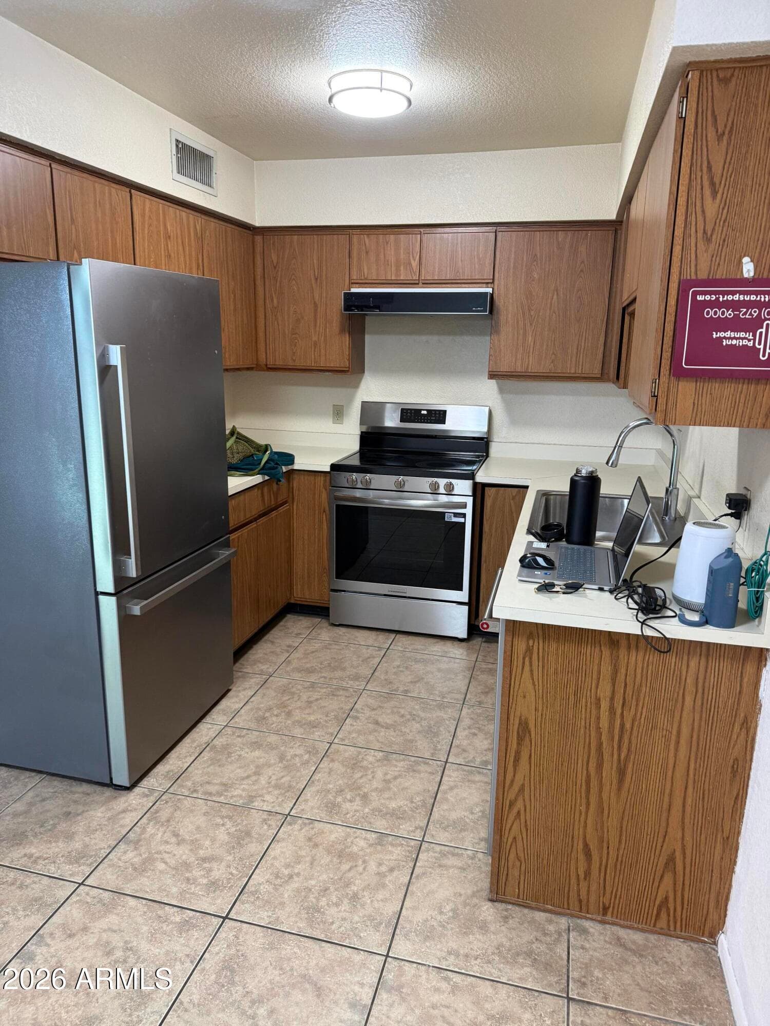 17225 N 16TH Street 10, Phoenix, AZ 85022 — photo 3 of 36