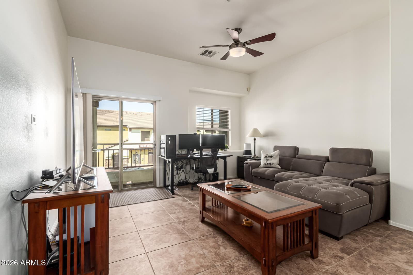 2725 E MINE CREEK Road 2022, Phoenix, AZ 85024 — photo 7 of 25