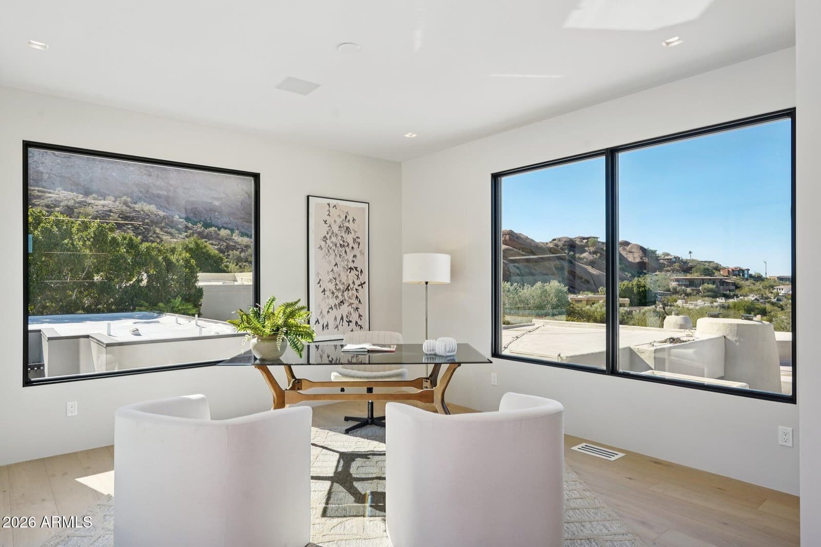 5761 N ECHO CANYON Circle, Phoenix, AZ 85018 — photo 58 of 100