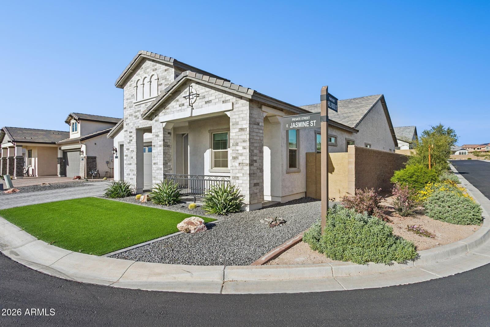 8134 E JASMINE Street, Mesa, AZ 85207 — photo 8 of 76