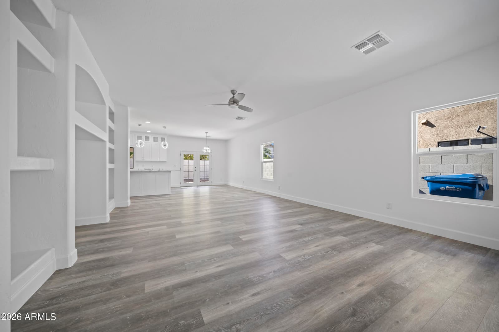 7945 W CHICKASAW Street, Phoenix, AZ 85043 — photo 10 of 23