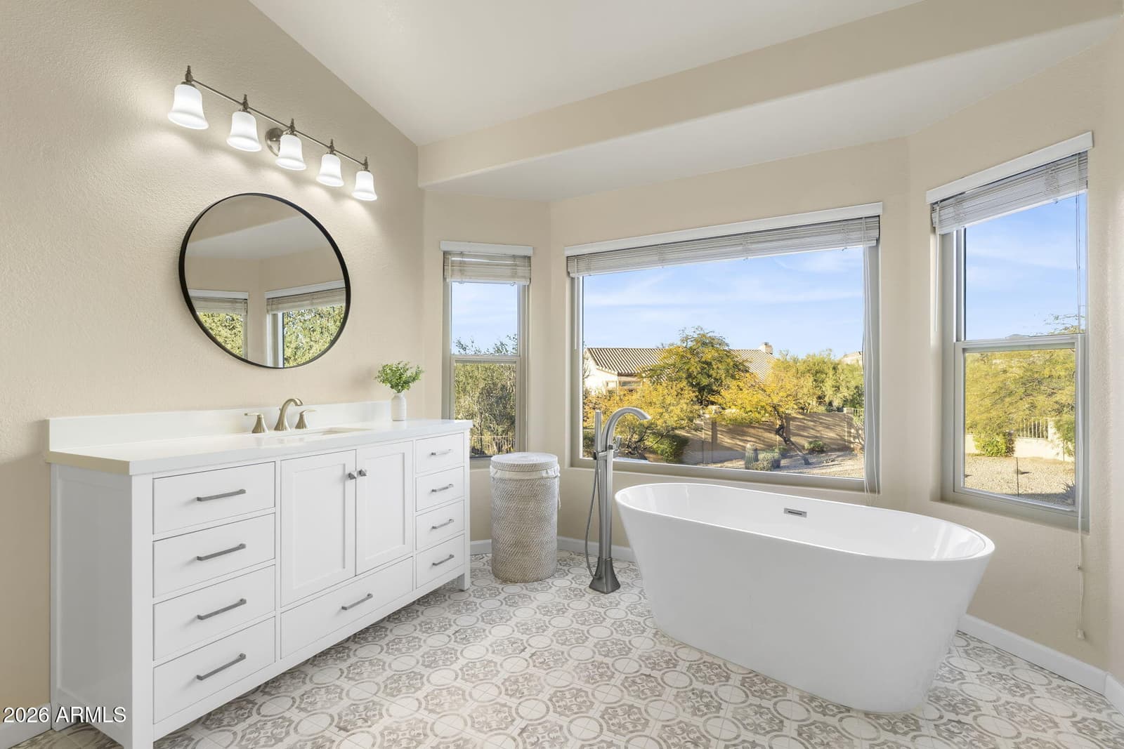 8530 E LARIAT Lane, Scottsdale, AZ 85255 — photo 34 of 51