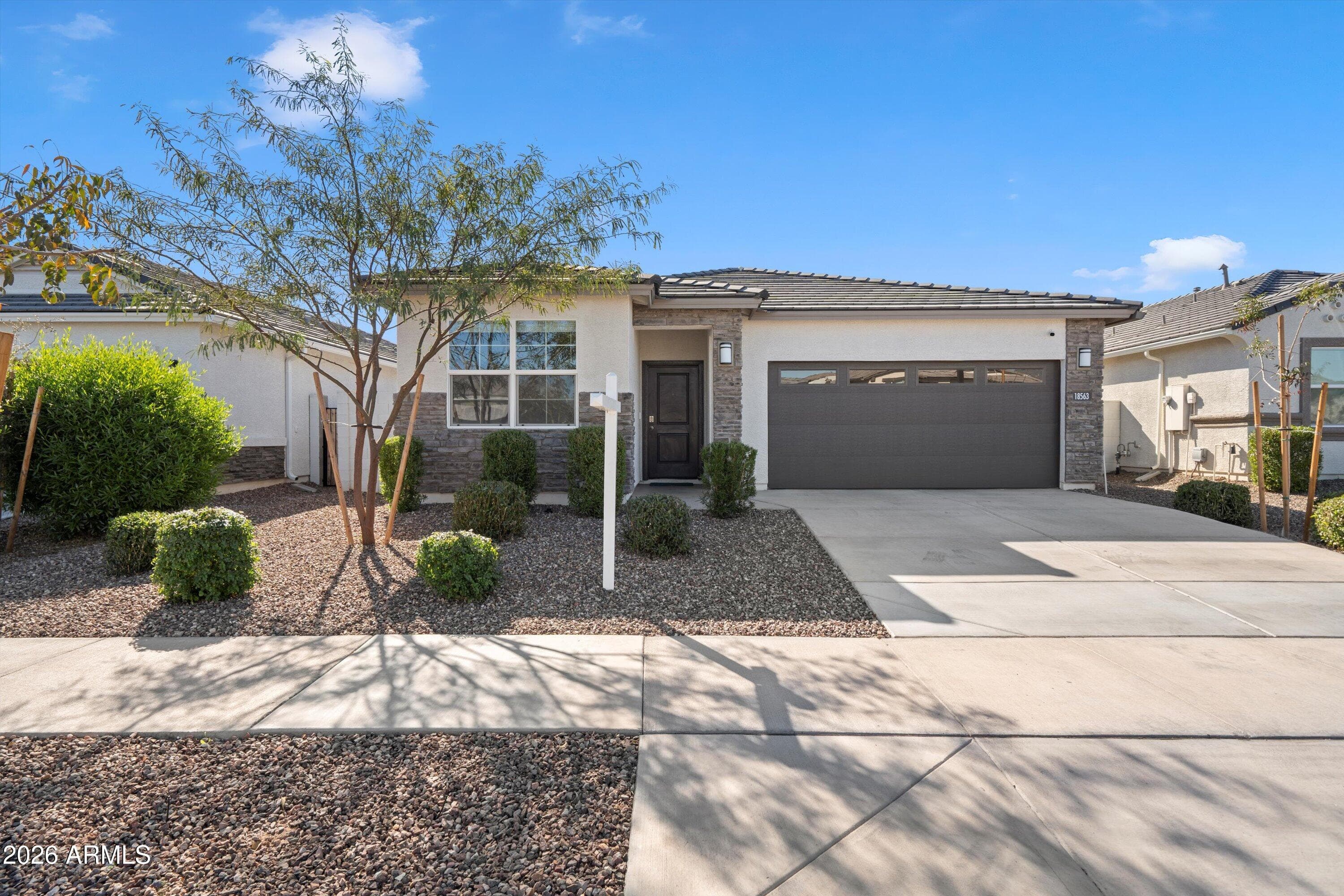 18563 W DESERT HOLLOW Drive, Wittmann, AZ 85361 — photo 2 of 33