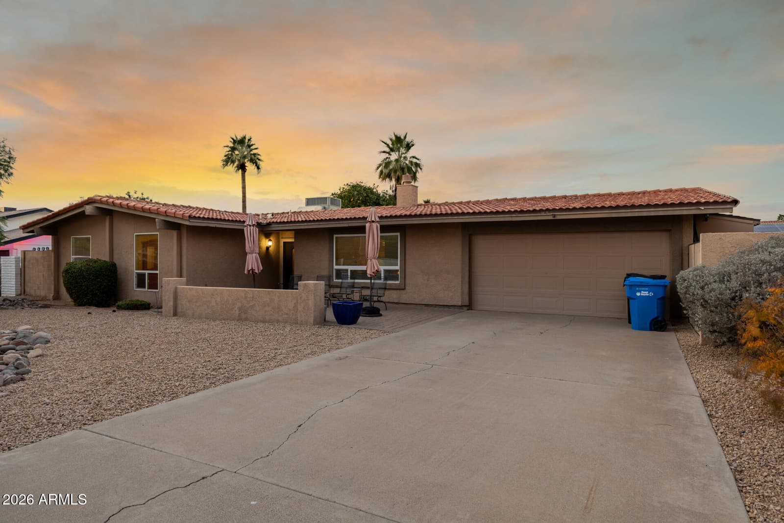 802 W CARIBBEAN Lane, Phoenix, AZ 85023 — photo 54 of 94