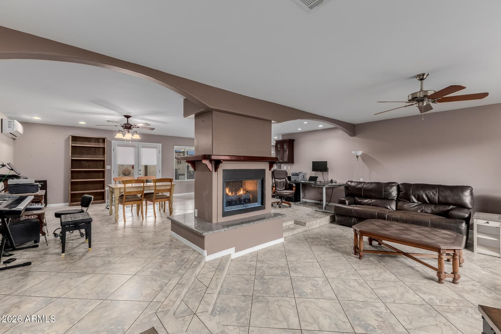 802 W CARIBBEAN Lane, Phoenix, AZ 85023 — photo 64 of 94