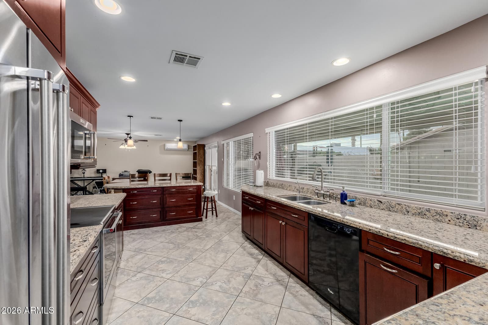 802 W CARIBBEAN Lane, Phoenix, AZ 85023 — photo 71 of 94