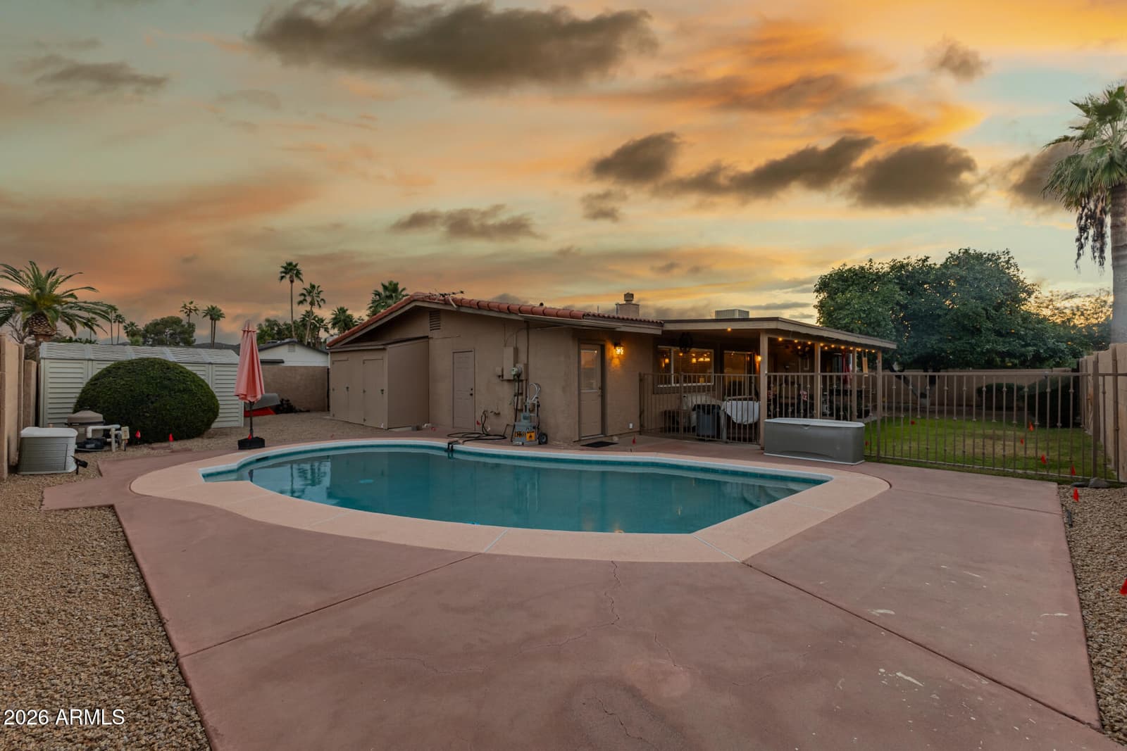 802 W CARIBBEAN Lane, Phoenix, AZ 85023 — photo 85 of 94