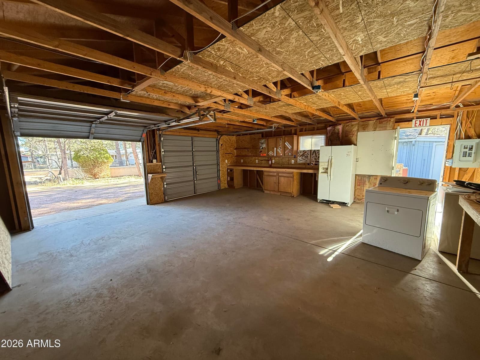 2058 PINEHAVEN Lane, Overgaard, AZ 85933 — photo 18 of 30