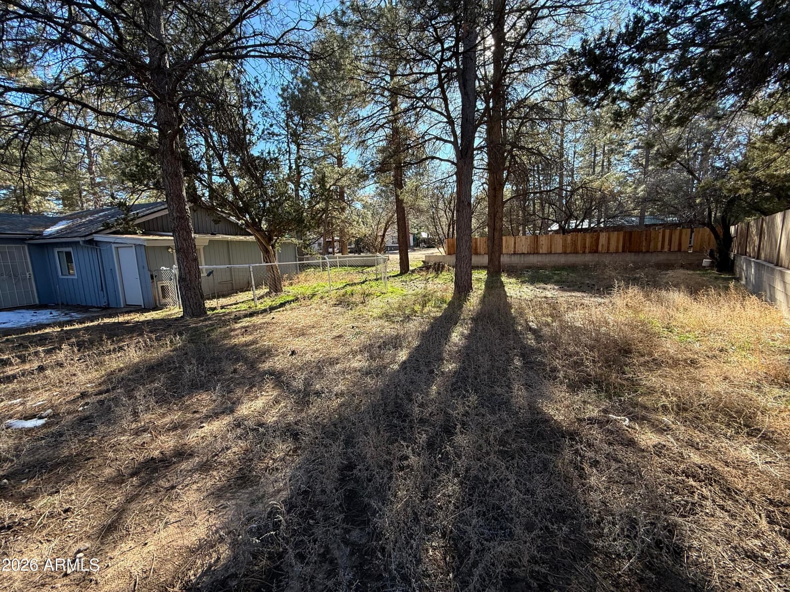 2058 PINEHAVEN Lane, Overgaard, AZ 85933 — photo 8 of 30