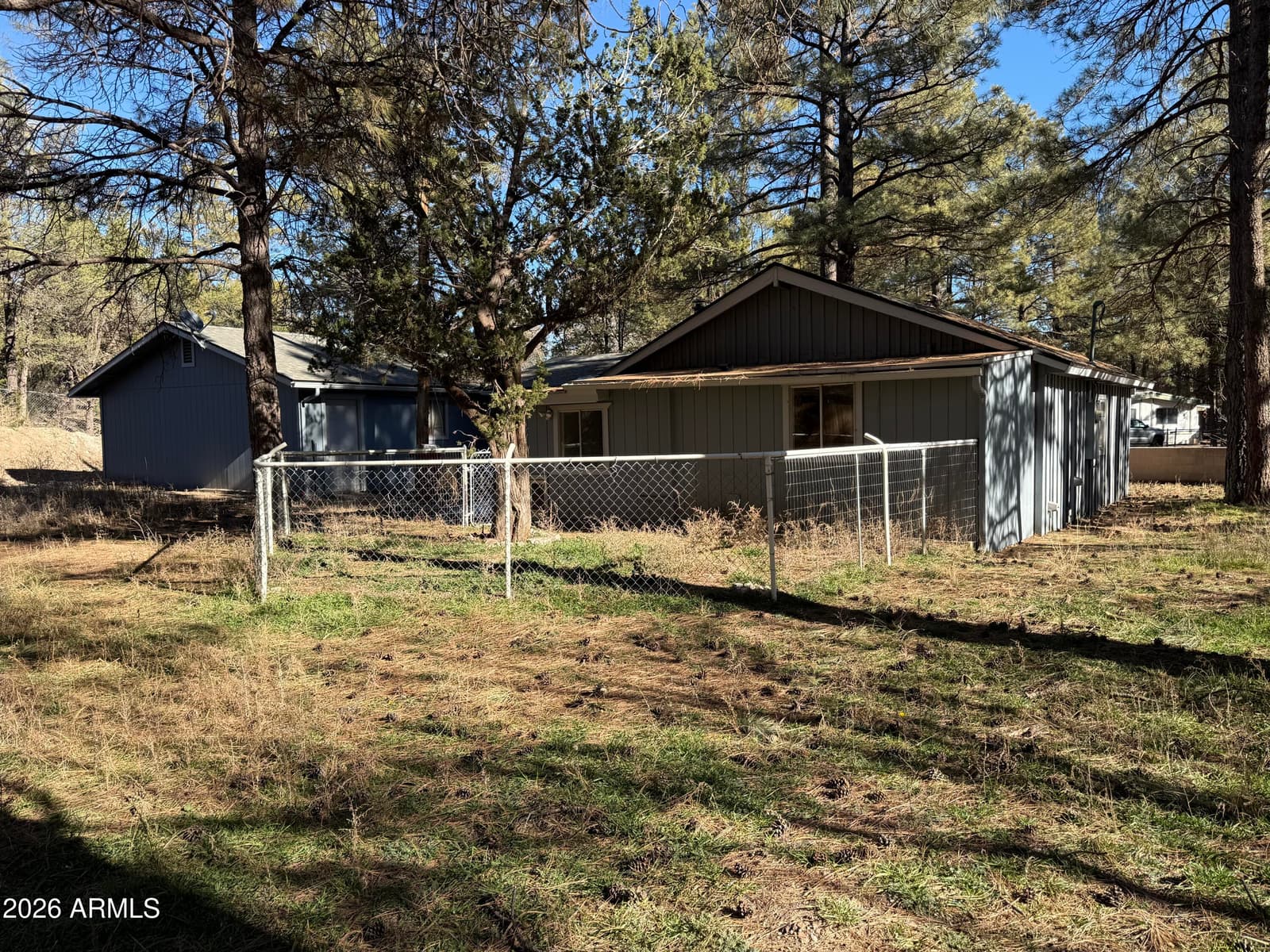 2058 PINEHAVEN Lane, Overgaard, AZ 85933 — photo 12 of 30