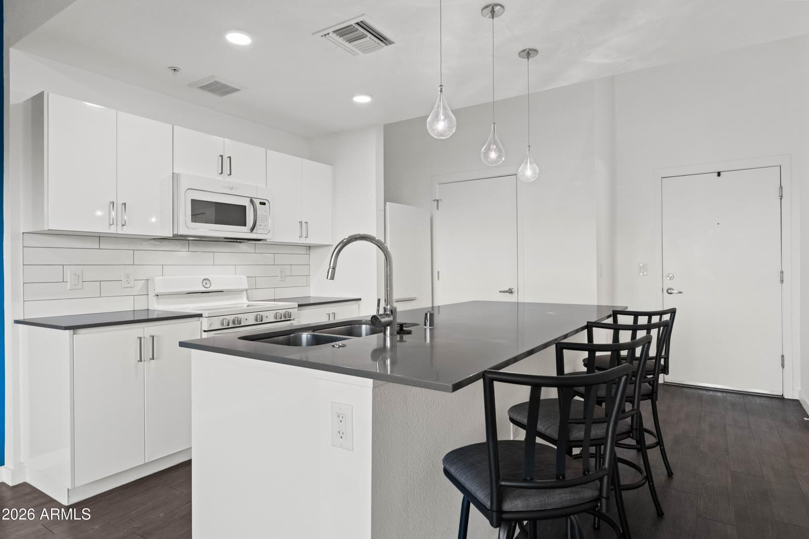 1130 N 2nd Street 210, Phoenix, AZ 85004 — photo 4 of 23