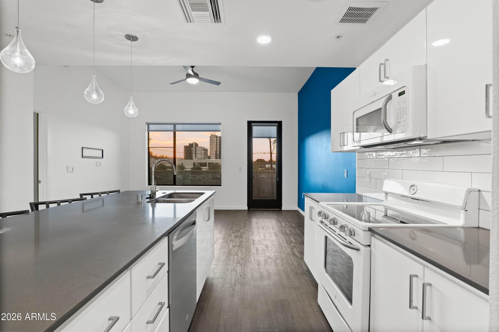 1130 N 2nd Street 210, Phoenix, AZ 85004 — photo 3 of 23