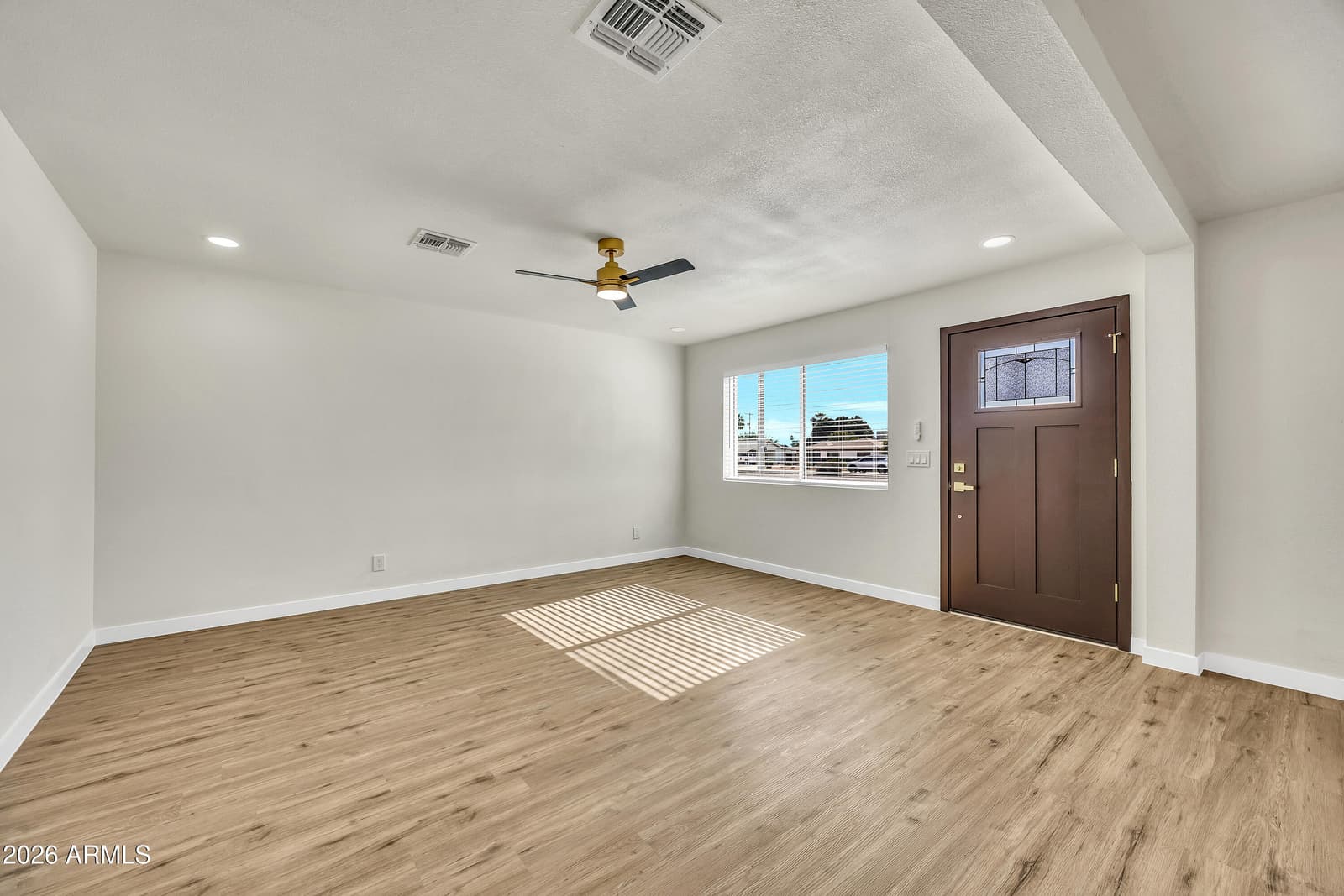 7256 E MCKELLIPS Road, Scottsdale, AZ 85257 — photo 4 of 23