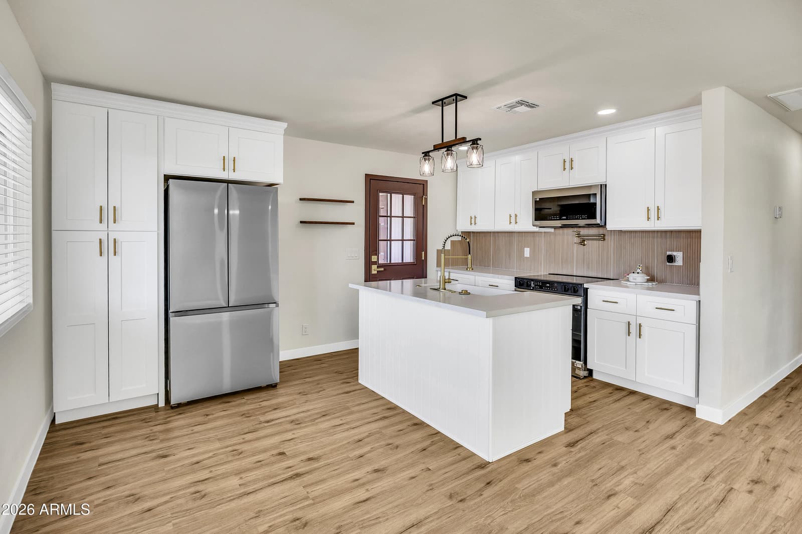 7256 E MCKELLIPS Road, Scottsdale, AZ 85257 — photo 5 of 23