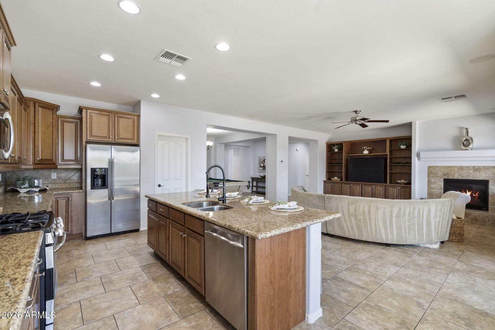 16295 N 183RD Drive, Surprise, AZ 85388 — photo 14 of 36