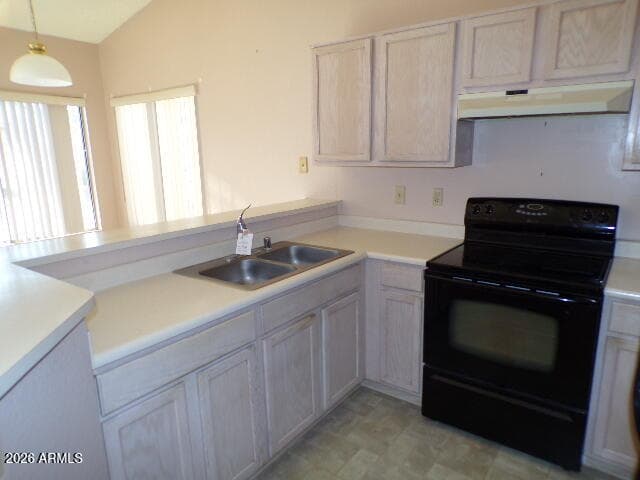 1871 E WESTCHESTER Drive, Chandler, AZ 85249 — photo 7 of 25