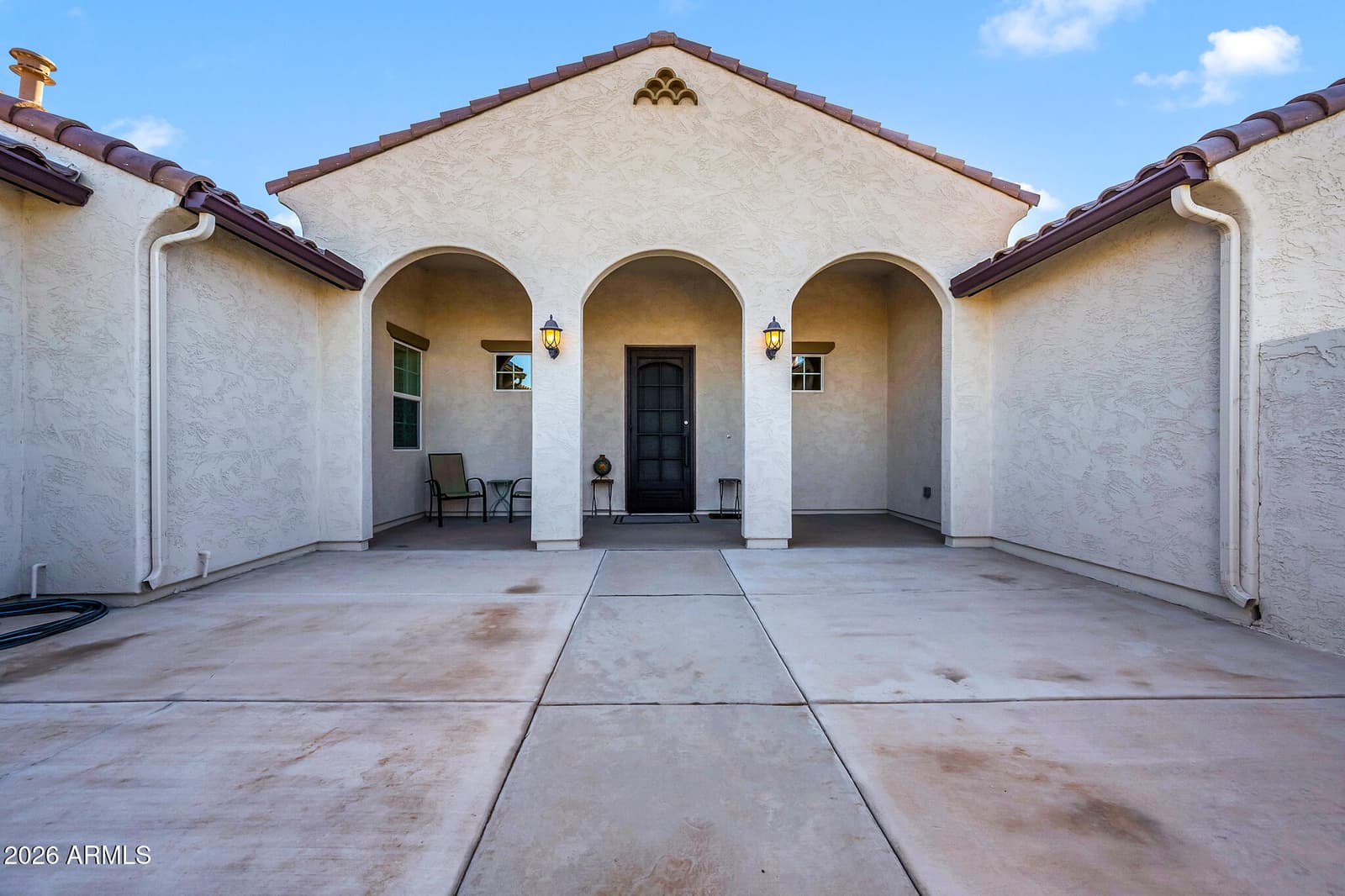 565 W PERKINS Street, San Tan Valley, AZ 85143 — photo 14 of 102