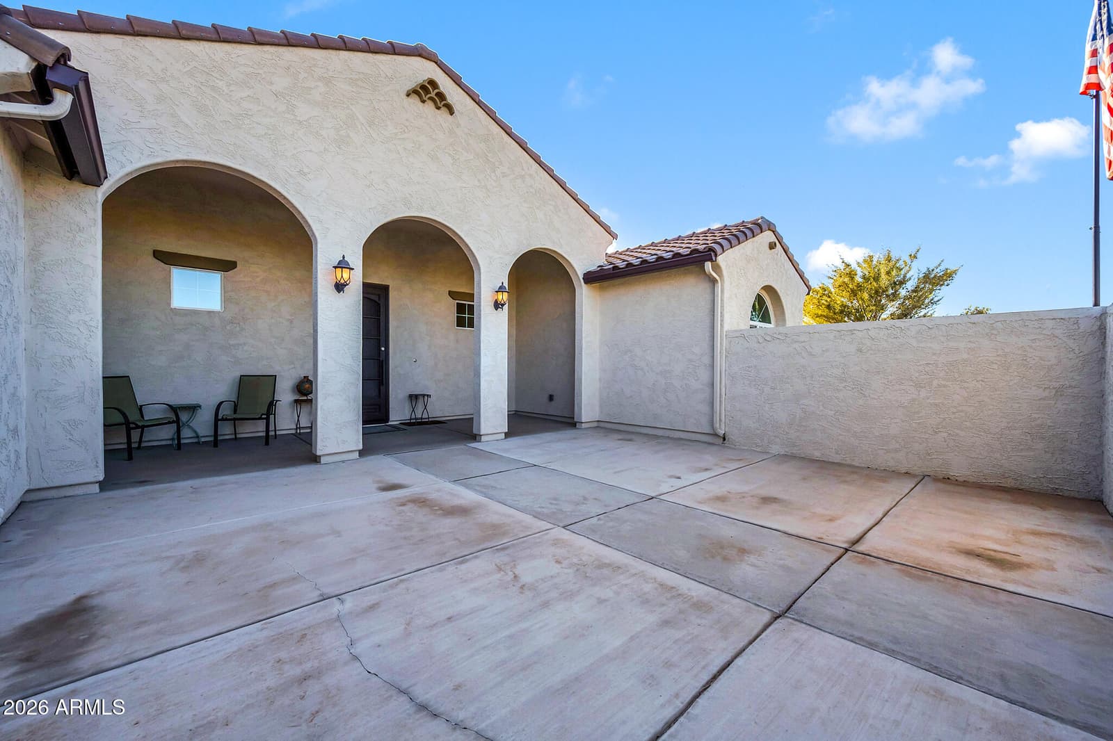 565 W PERKINS Street, San Tan Valley, AZ 85143 — photo 18 of 102