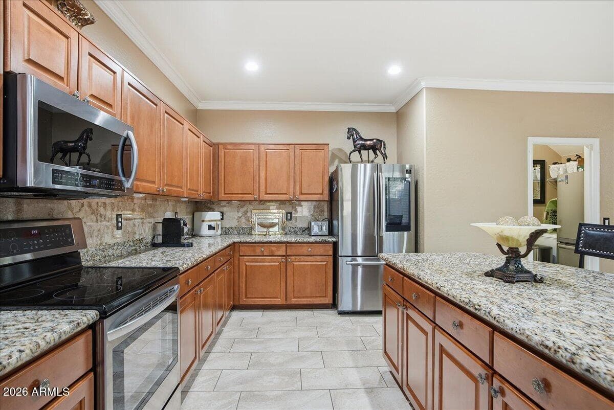 2414 W FLORENTINE Road, Phoenix, AZ 85086 — photo 13 of 49