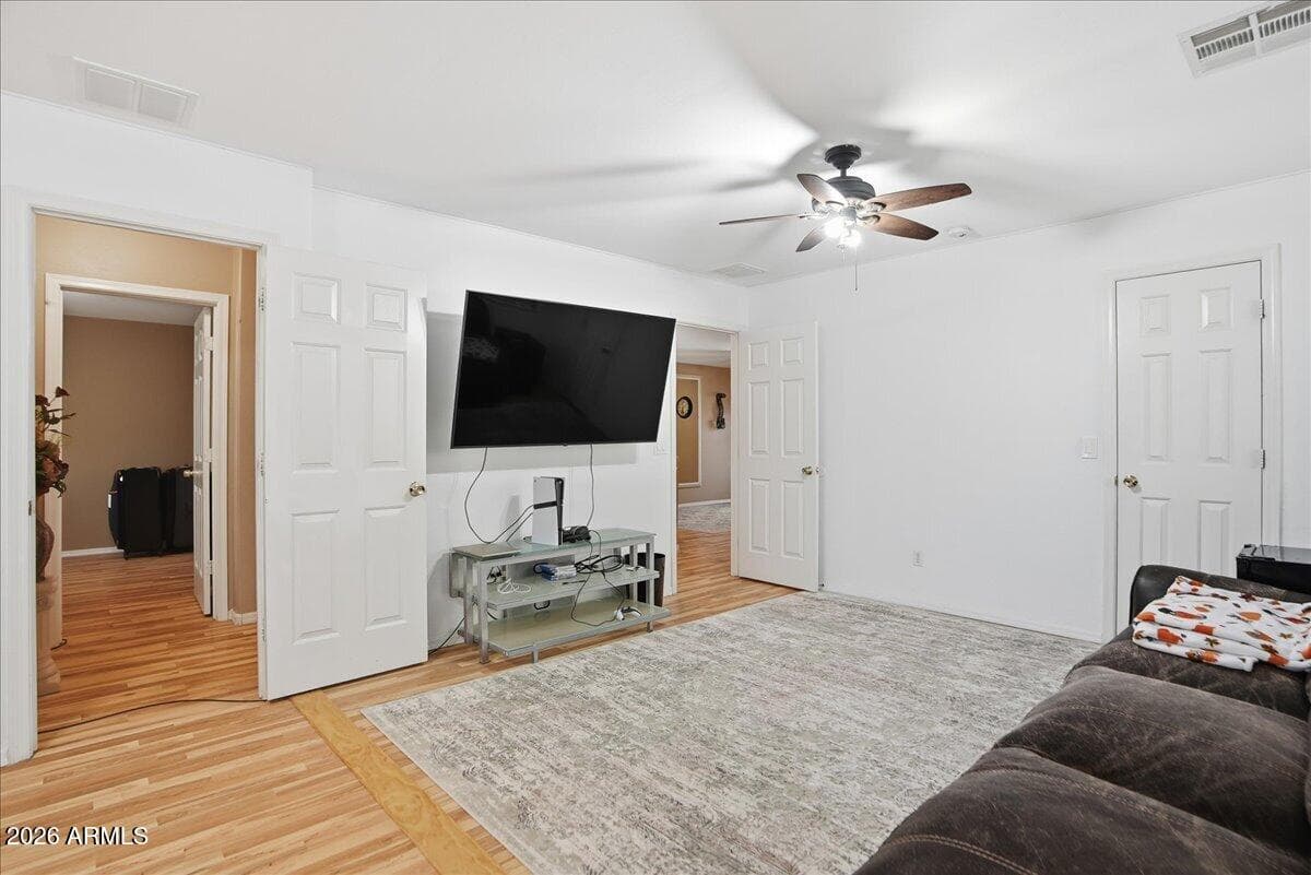 2414 W FLORENTINE Road, Phoenix, AZ 85086 — photo 37 of 49