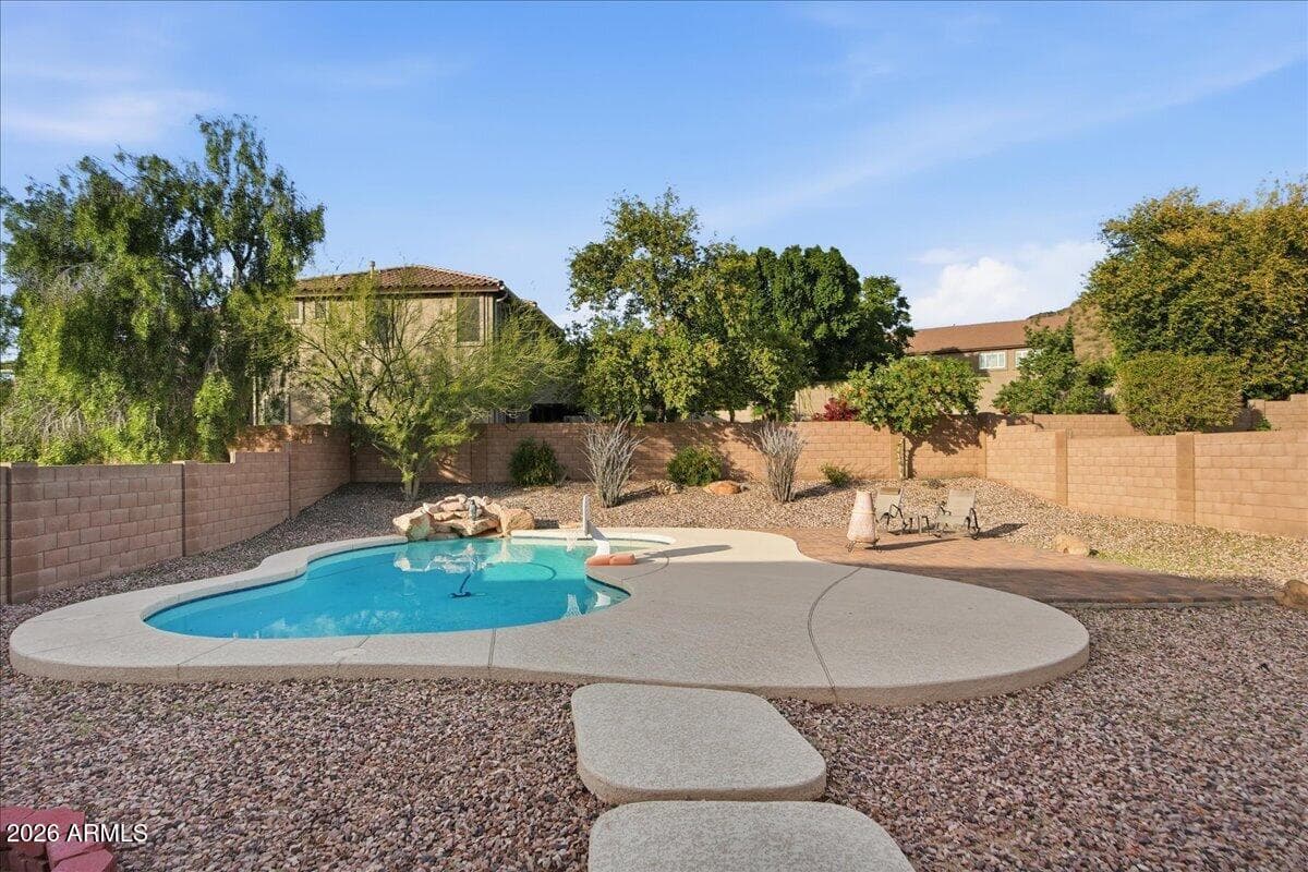 2414 W FLORENTINE Road, Phoenix, AZ 85086 — photo 46 of 49
