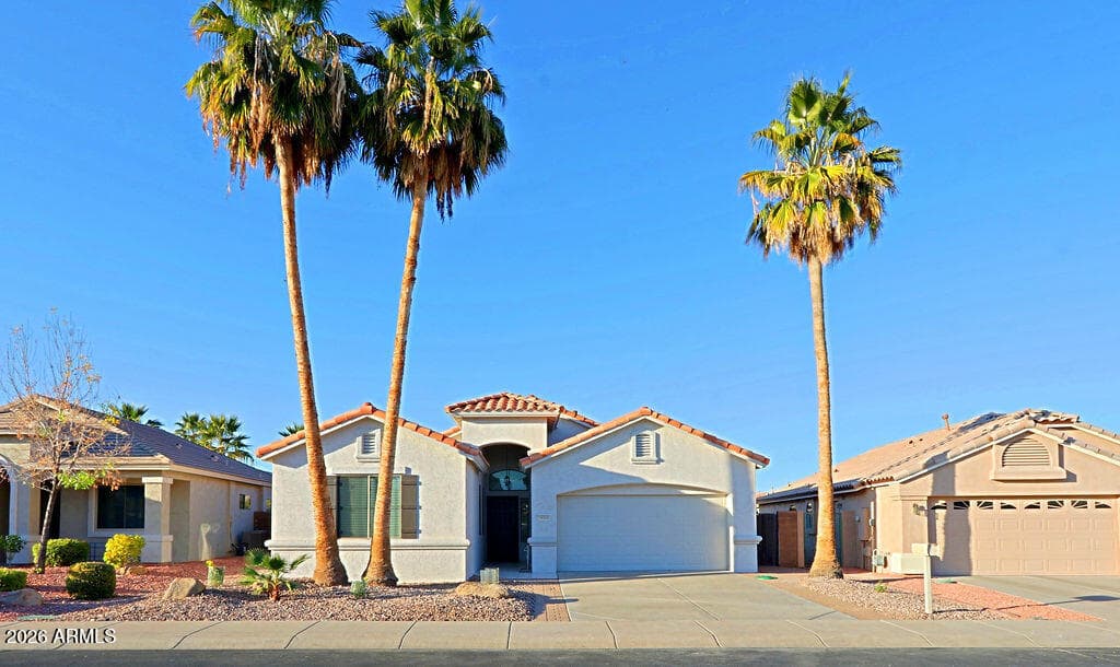 18068 W BROWNING Drive, Surprise, AZ 85374 — photo 13 of 72