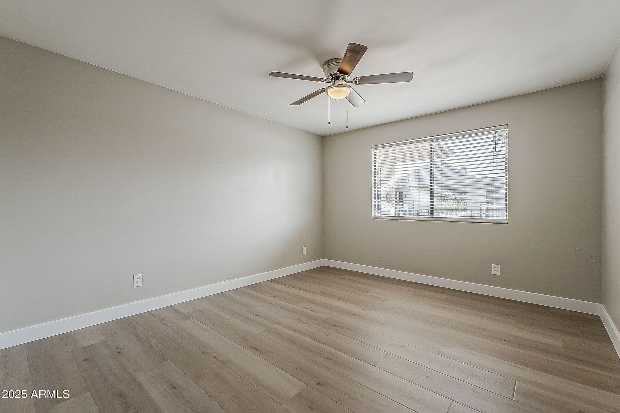 4114 E Calle Redonda 54, Phoenix, AZ 85018 — photo 19 of 29