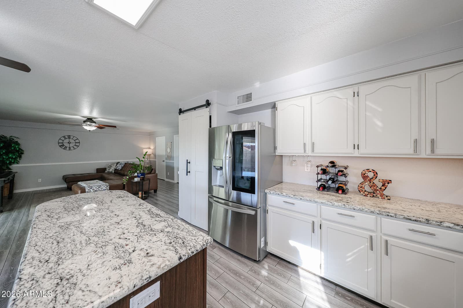 441 S MAPLE 8, Mesa, AZ 85206 — photo 8 of 28