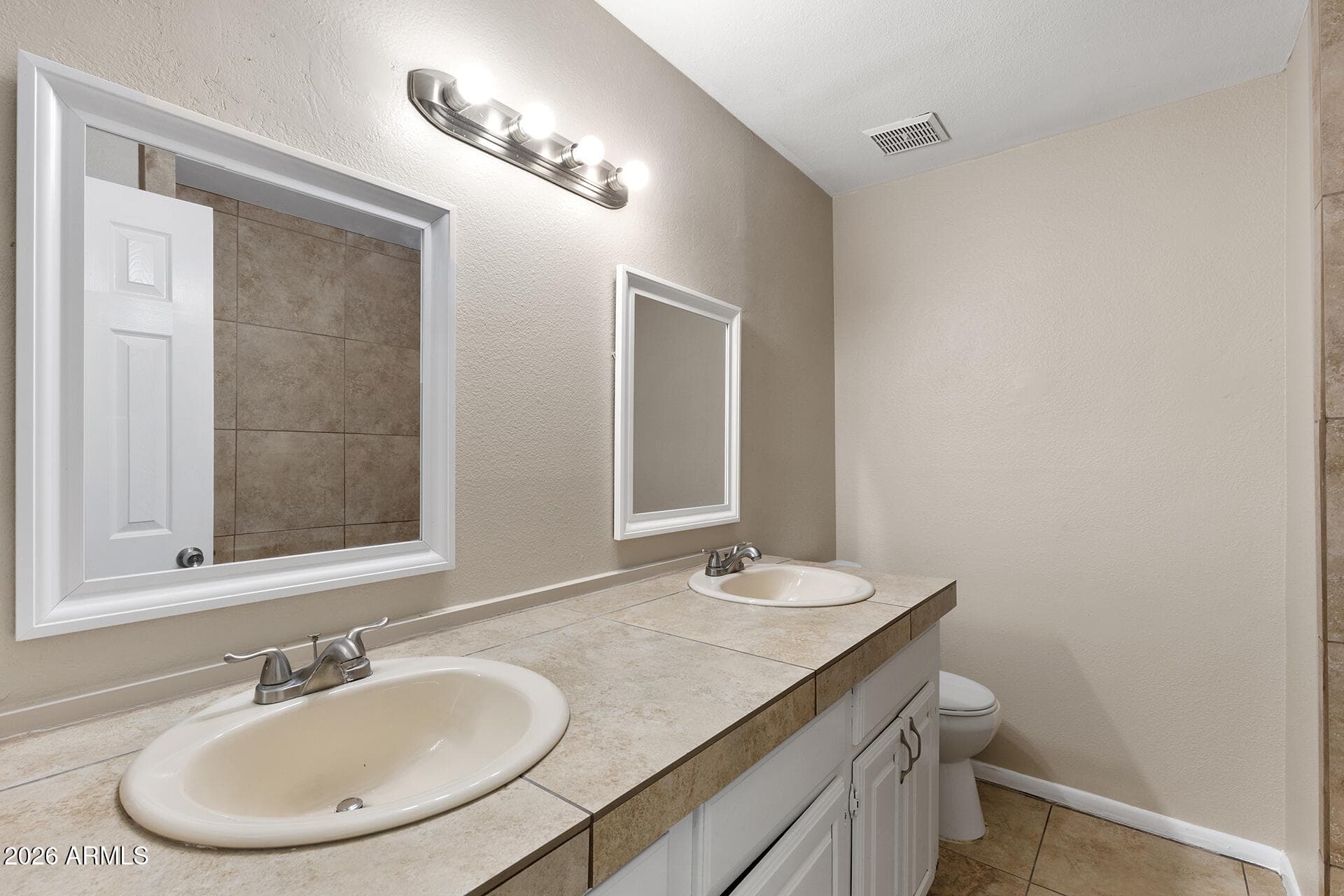 4569 W SHAW BUTTE Drive, Glendale, AZ 85304 — photo 27 of 47