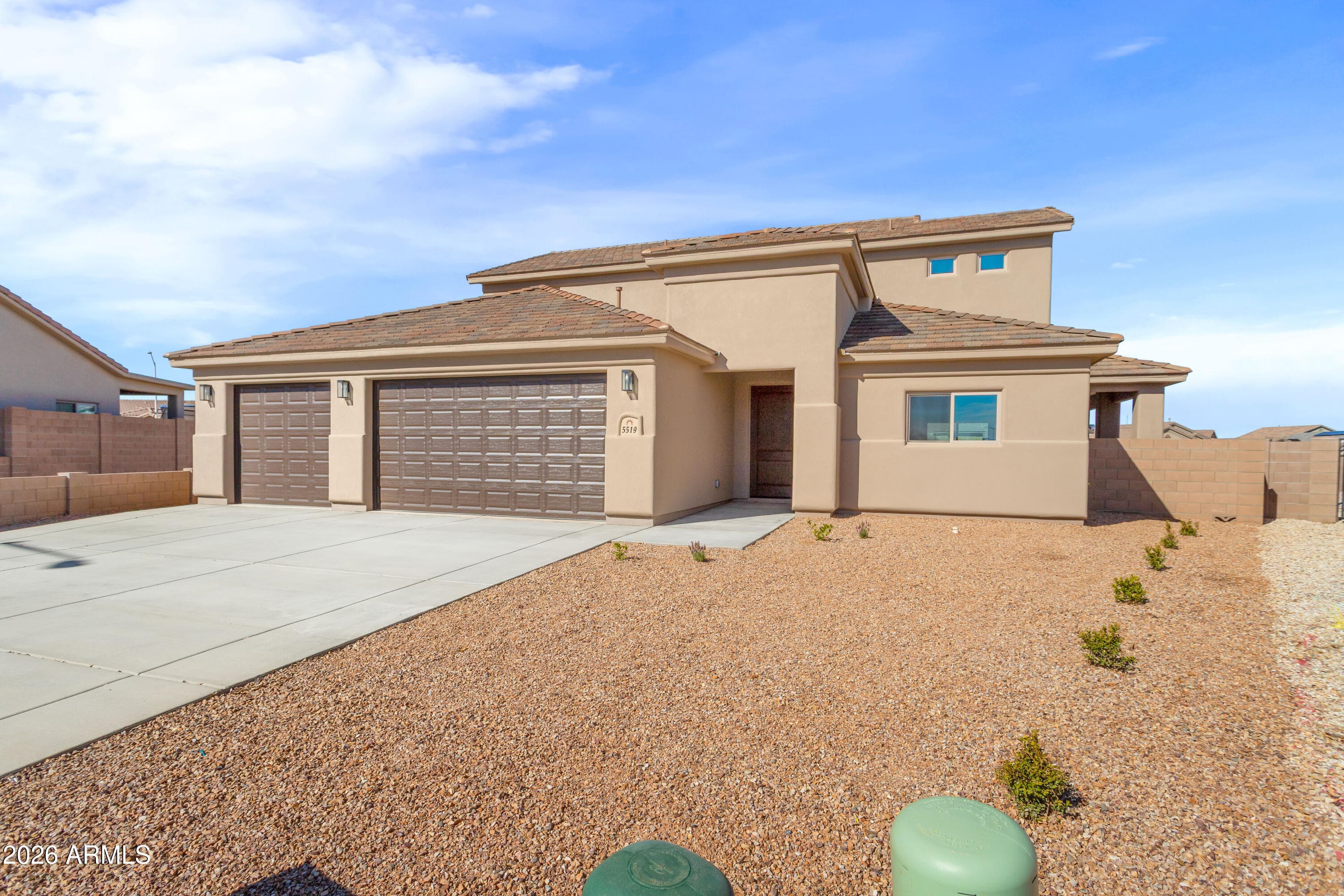 5519 Desert Willow Loop, Sierra Vista, AZ 85635 — photo 2 of 36