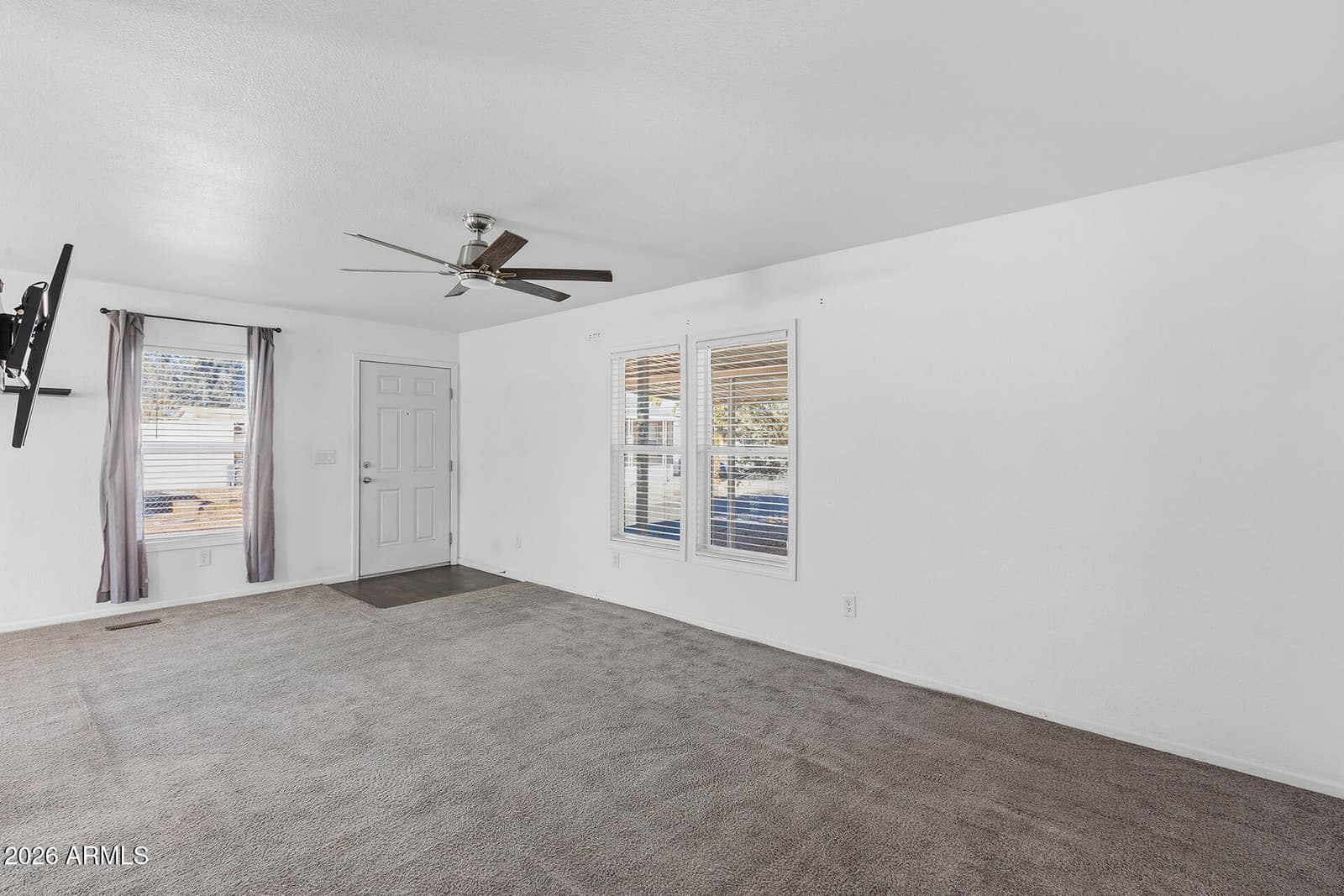 19401 N 7TH Street N 187, Phoenix, AZ 85024 — photo 14 of 25