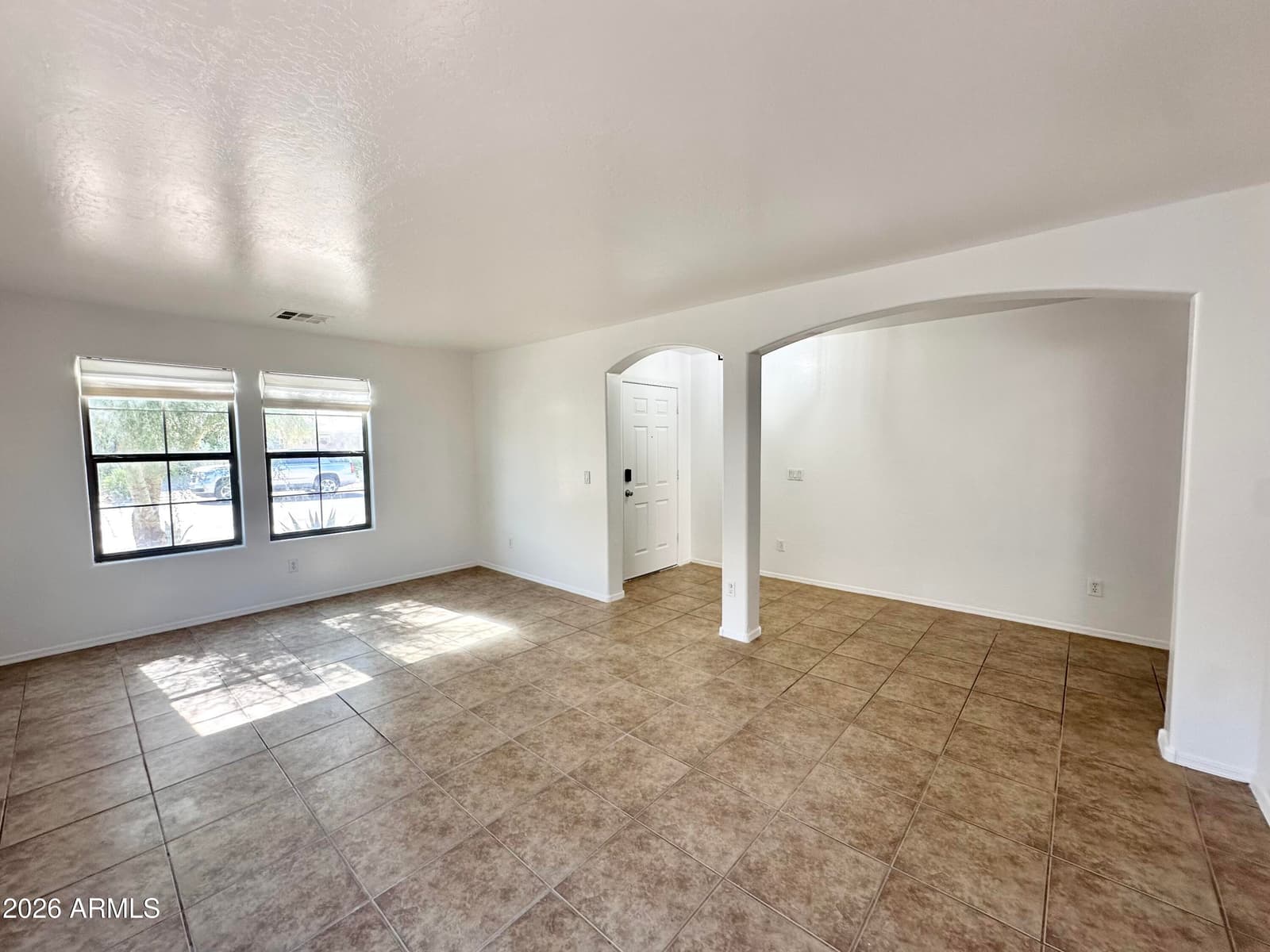 1672 E LEAF Road, San Tan Valley, AZ 85140 — photo 11 of 50